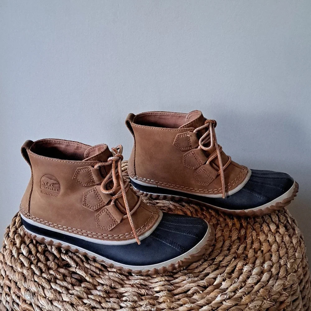 Sorel‎ Womens Out And About Brown Nubuck Suede Ankle Rain/Winter Duck Boots S-7